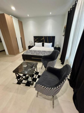 Cozy Studio Apartment Penta Square